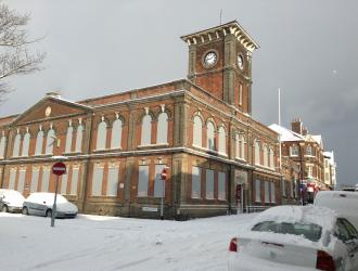 Town Hall Snow1